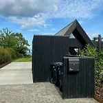 Architect-designed A-house By Saksild *